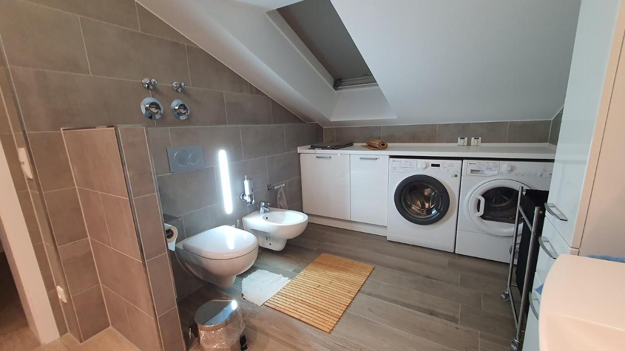 Apartment Und Ferienwohnung, Wohnen Auf Zeit, Kurring 8, Bad Rodach Exterior foto